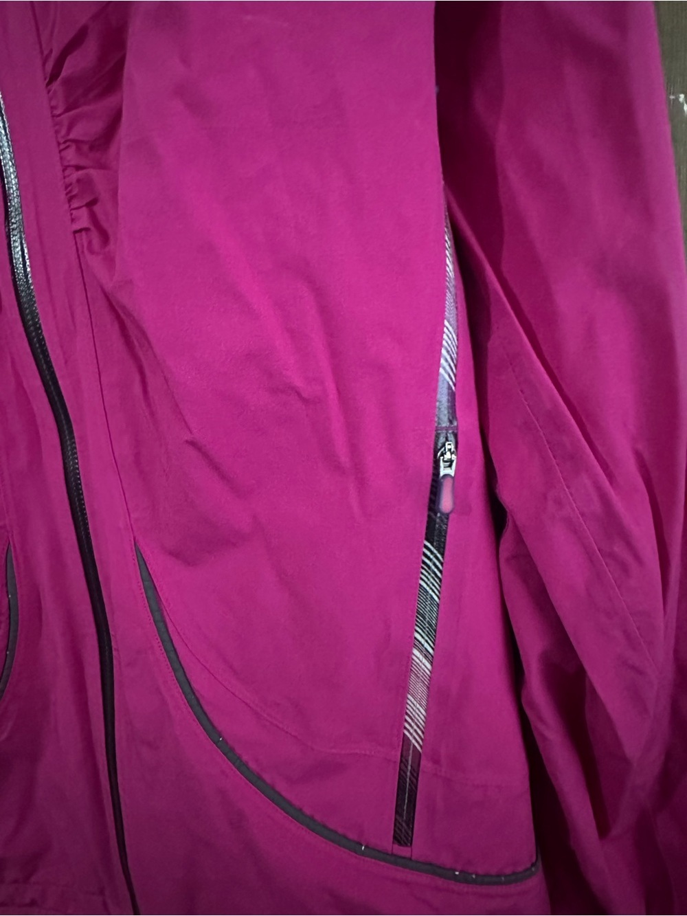 lululemon athletica Women’s Lightweight Fuchsia Pink Hooded Full Zip Jacket 12 - Picture 5 of 16